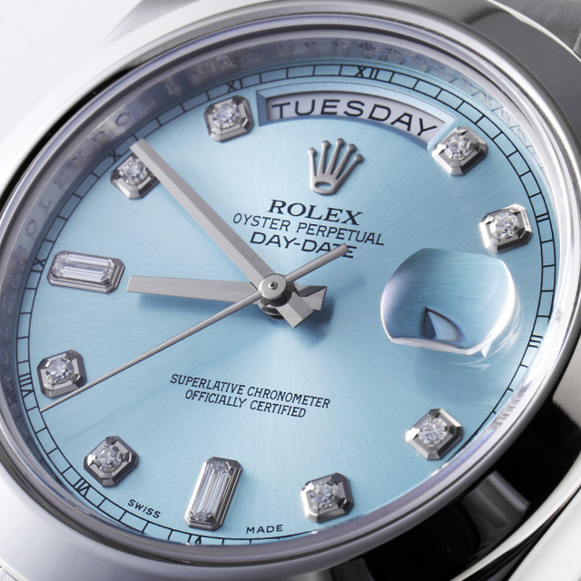 シュトラ 未使用 デイデイトII ロレックス ROLEX 218206 アイスブルー/アラビア文字盤