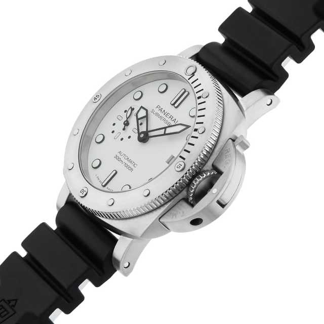 パネライ ルミノールサブマーシブル PAM01223 メンズ 中古