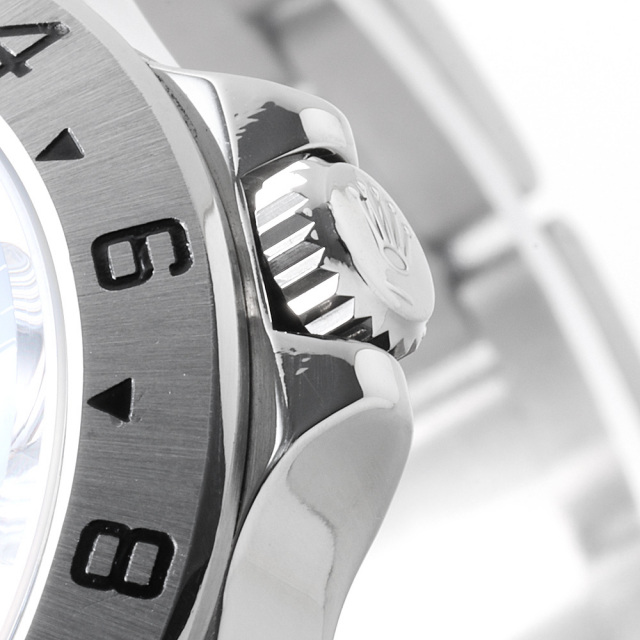 ロレックス エクスプローラーII 16570 ブラック L番 中古 メンズΩ ロレックス エクスプローラーII 目立つ傷やダメージなどはなく良い状態です