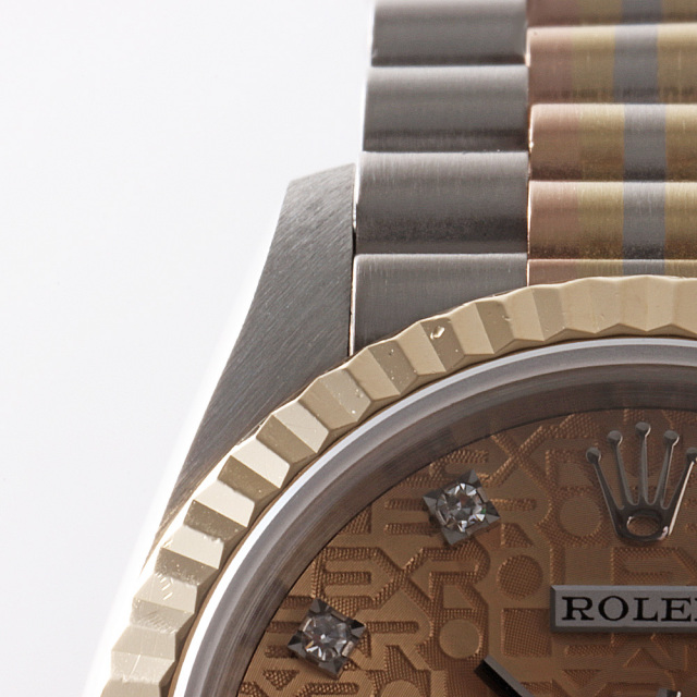 ロレックス デイトジャスト 10Pダイヤ トリドール 69179G BIC コパー ホリコンピュータ X番 中古 レディースΩ ロレックス デイトジャスト 10Pダイヤ トリドール 69179G BIC 仕上げでは取り切れない傷が残ります 特筆すべきダメージはございません