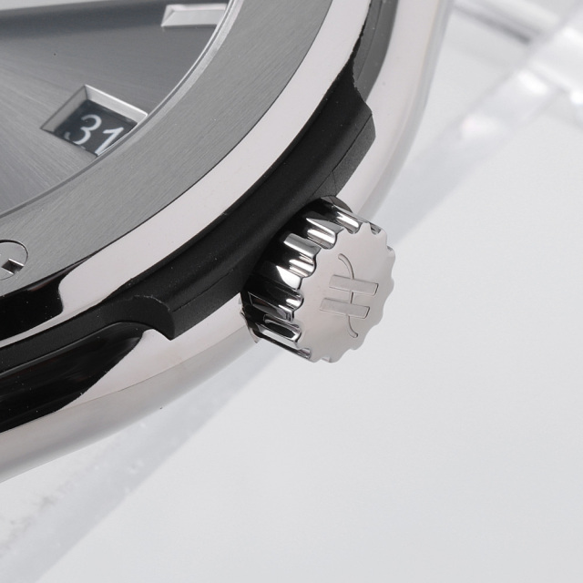 511.NX.7071.LR グレー HUBLOT（ウブロ）クラシックフュージョン