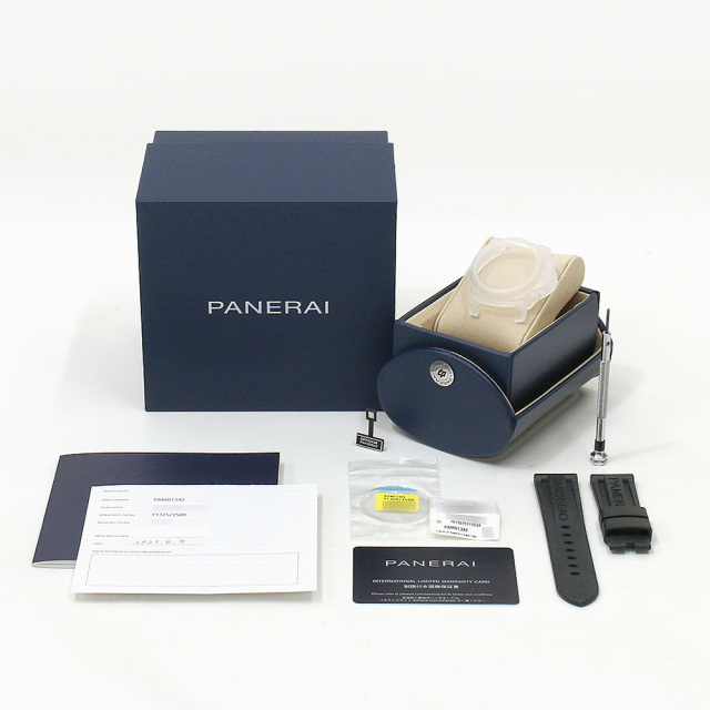 PAM01342 ホワイト PANERAI（パネライ）ルミノール ルナロッサ