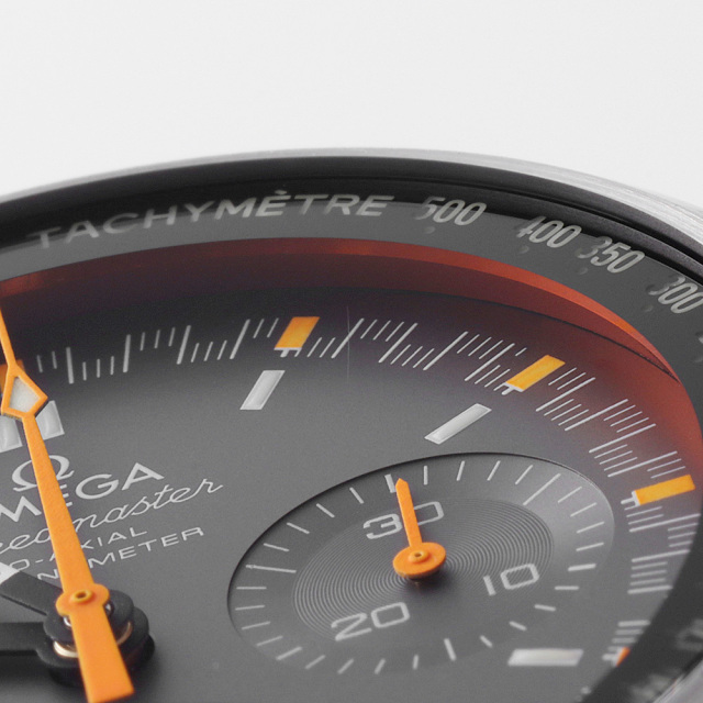 327.10.43.50.06.001 グレー OMEGA（オメガ）スピードマスター マーク  