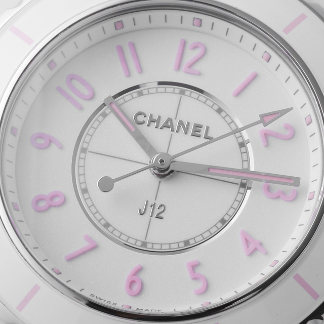 H6755 ホワイト CHANEL（シャネル）J12 ピンク ブラッシュ 世界限定  