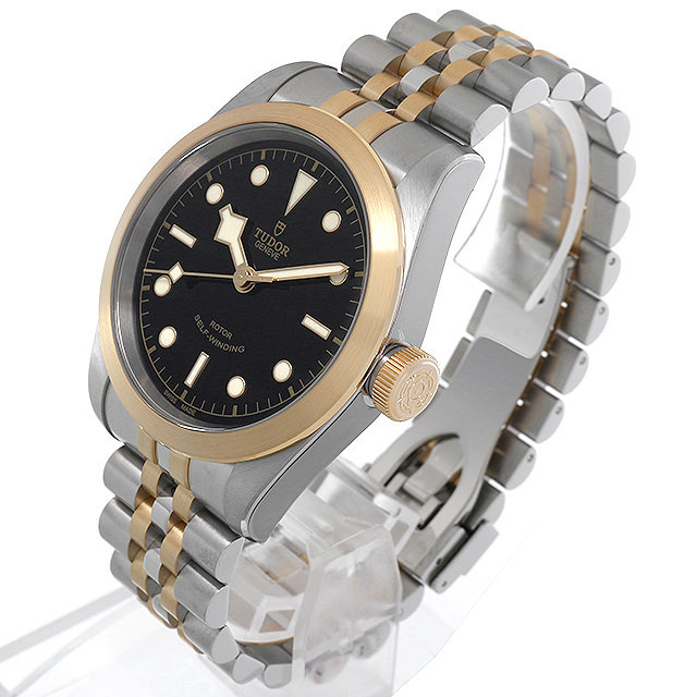 チューダー　ブラック/イエロー チューダーの2022年極私的3本──イエローゴールドのコンビ