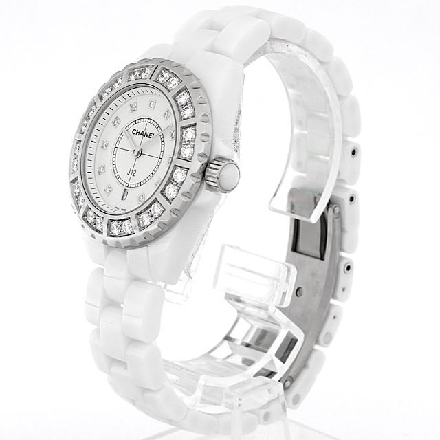H2429 シャネル(CHANEL) J12 白セラミック 11Pダイヤ ベゼルダイヤ  
