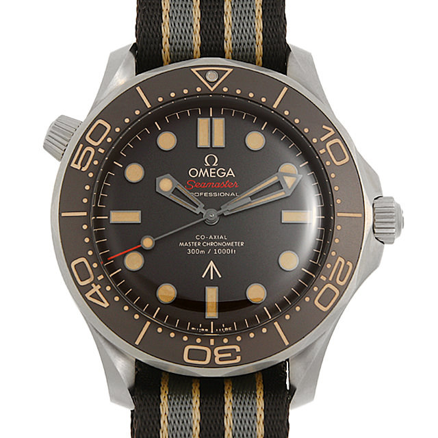 シーマスター ダイバー300M コーアクシャル マスタークロノメーター 42MM 007エディション 210.92.42.20.01.001 メイン画像