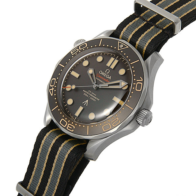 シーマスター ダイバー300M コーアクシャル マスタークロノメーター 42MM 007エディション 210.92.42.20.01.001 サブ画像１