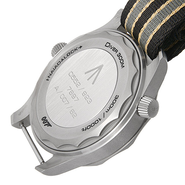 シーマスター ダイバー300M コーアクシャル マスタークロノメーター 42MM 007エディション 210.92.42.20.01.001 サブ画像２