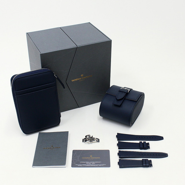 ヴァシュロンコンスタンタン オーヴァーシーズ 4520V/210A-B128 メンズ 未使用