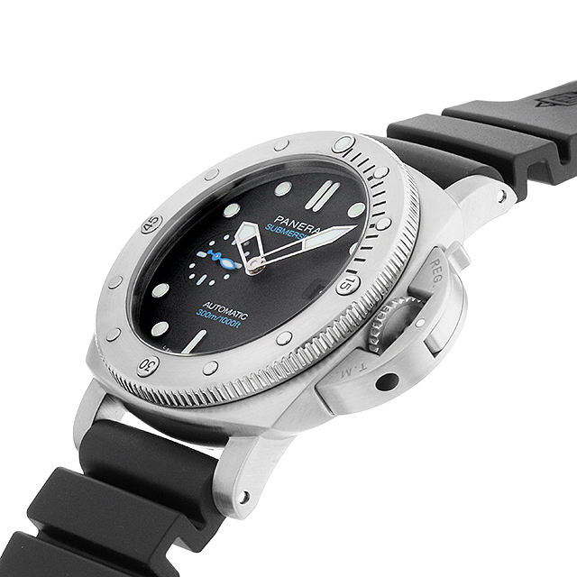 ルミノール サブマーシブル クアランタクアトロ PAM01229 