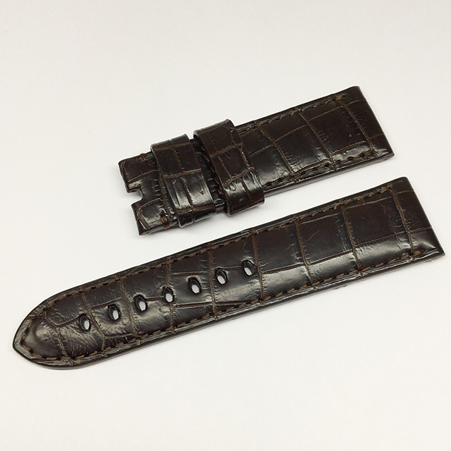 パネライ　ルミノール用　クロコダイル　ベルト　24-22mm 黒　美品 楽天市場】【パネライ対応 44mmケース用 型押しクロコ 交換