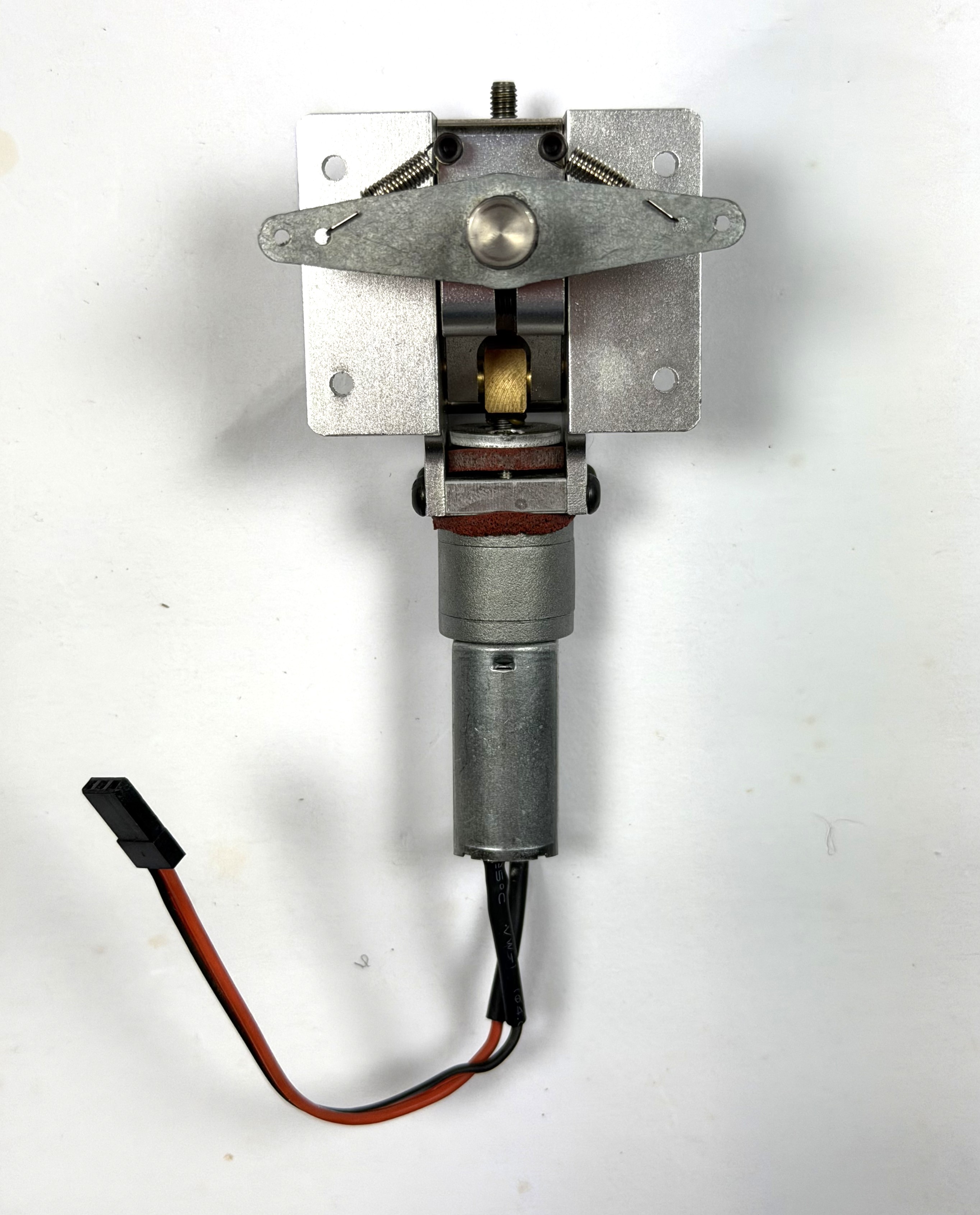電動リトラクト（ノーズギヤ）開度９０度