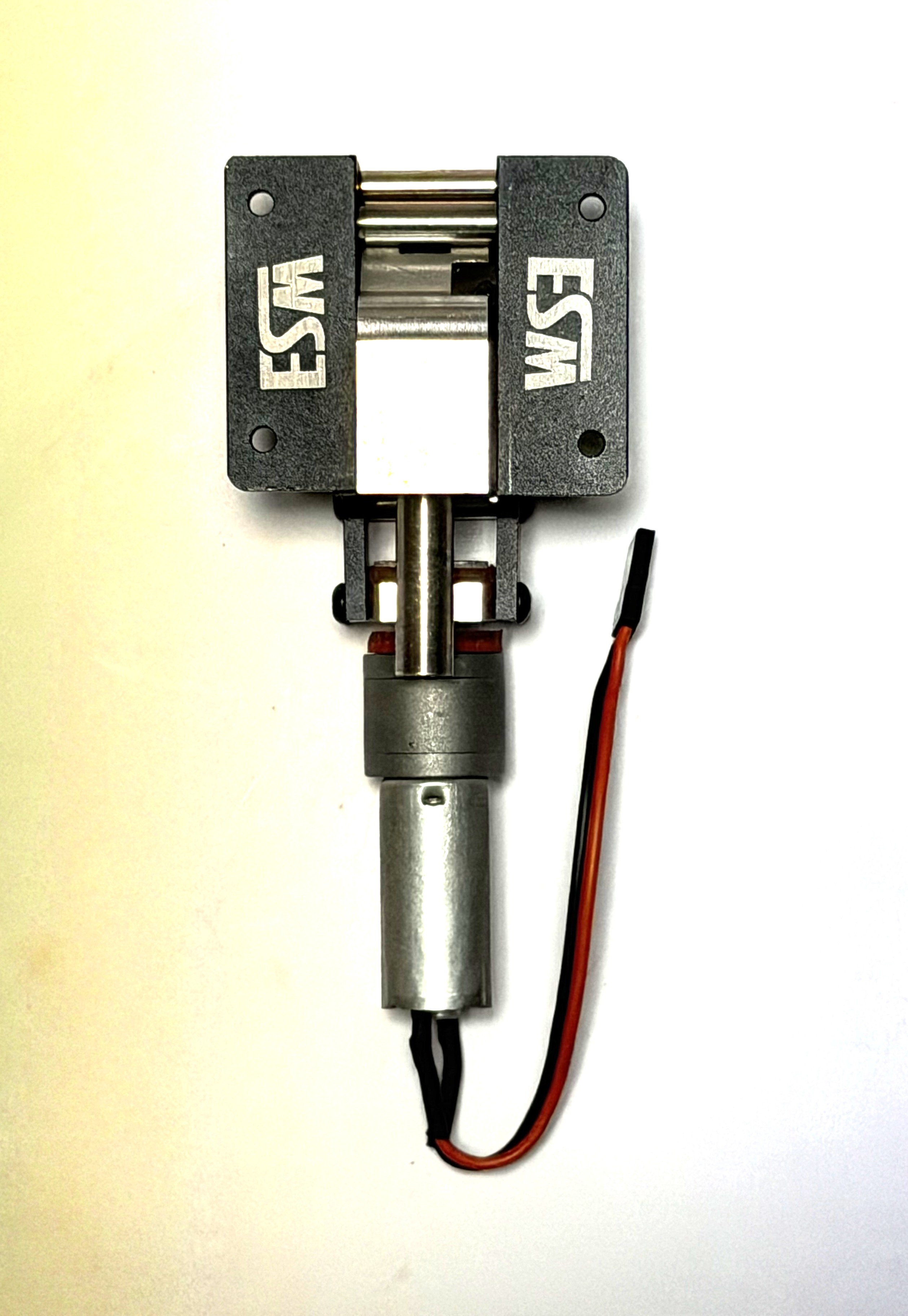 電動リトラクト本体（メインギヤ）ローテーション式（Ｆ４Ｕコルセア用）