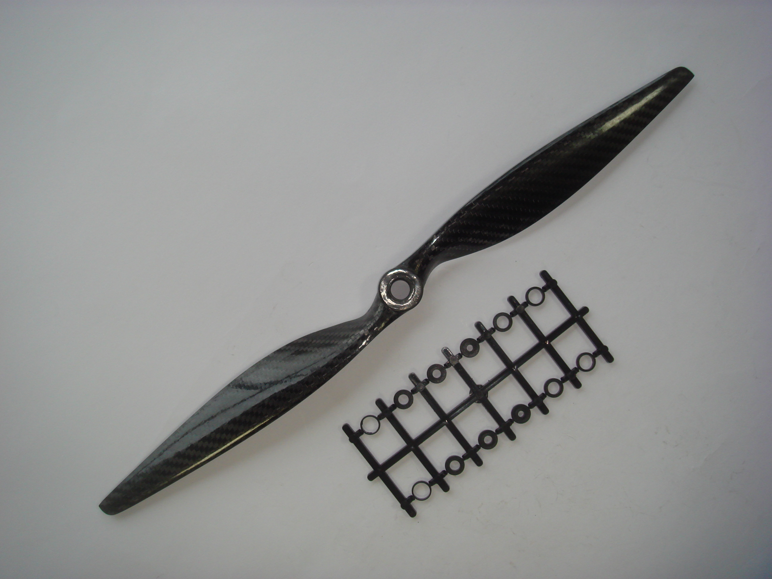 カーボンプロペラEP １４ｘ７