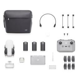 DJI　Ｍｉｎｉ2　Ｆｌｙ　Ｍｏｒｅ　Ｃｏｍｂｏ（ＤＪＩ）（送料無料）