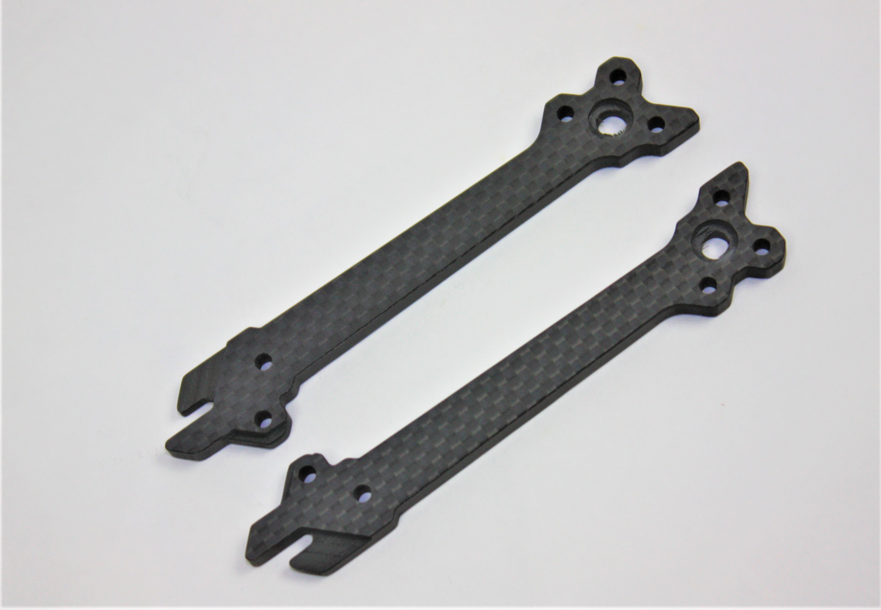 Ｍａｃｈ　Ｒ５　Ａｒｍｓ