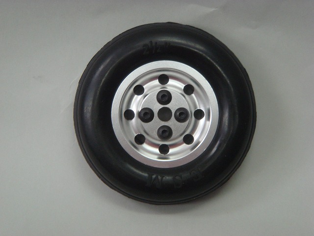 スケールタイヤ６４ｍｍ