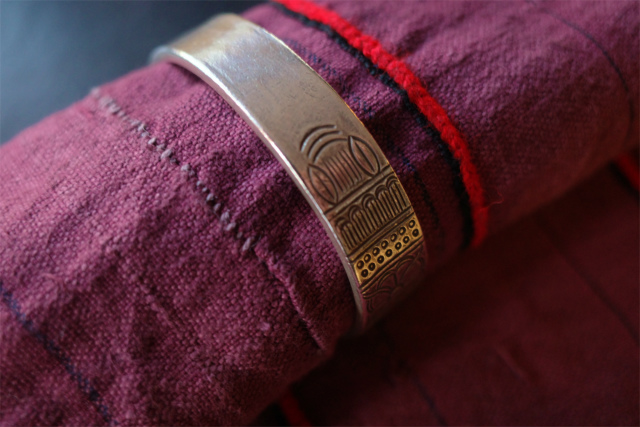 AKHA/BRACELRT 40THB/G [49-113-0074]