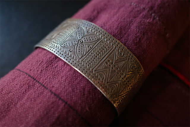 AKHA/BRACELRT 40THB/G [49-113-0092]