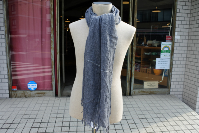 FORME D' EXPRESSION/MSRIE SCARF. [48-202-0013]