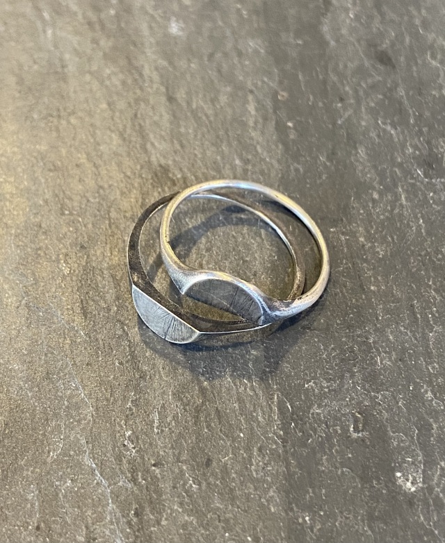 ≪New Arrival≫WERKSTATT:MUNCHEN/SIGNET RING OVAL /925[M1005][49-003-031]