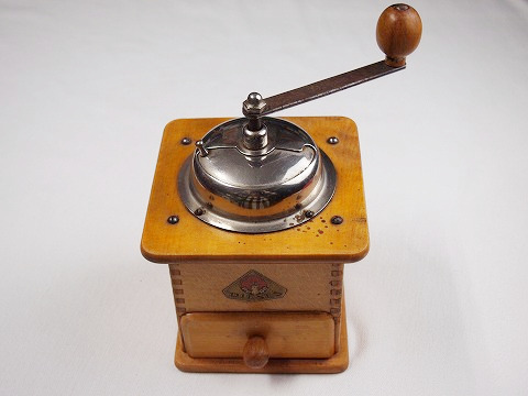 PeDE DIENES Coffee mill