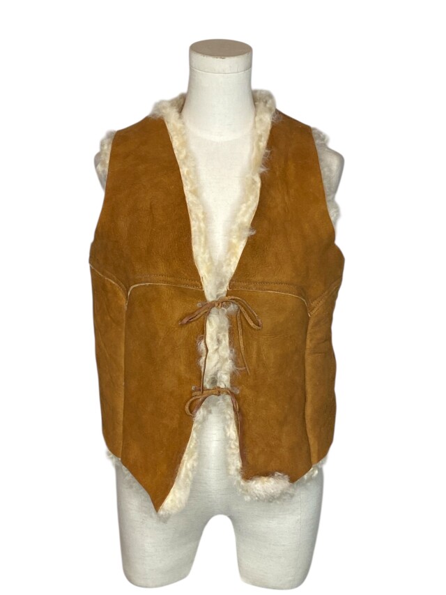 ≪New Arrival≫rdv o globe selection LEVIS RED MUTON GILET [49-003-043]