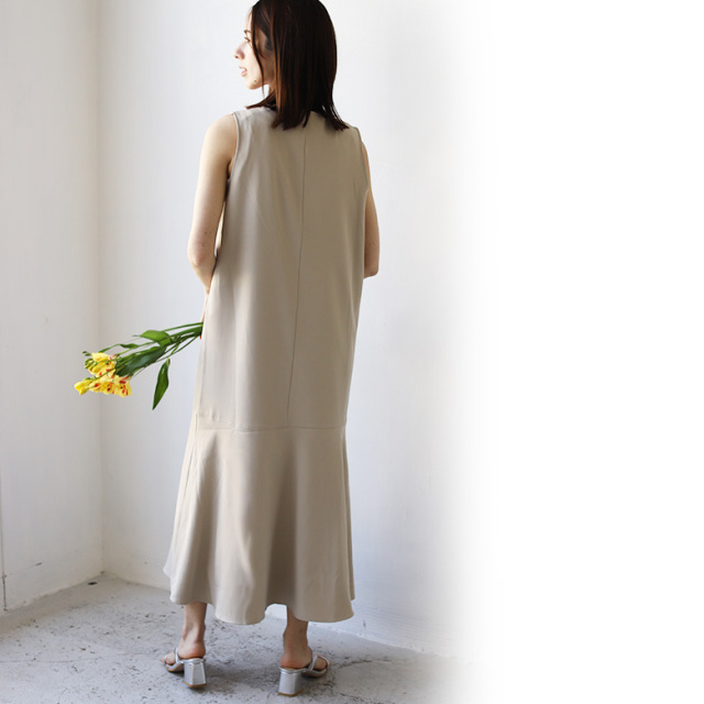 裾フレアジャンパースカート(293-39019)