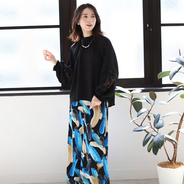 【美品】MUVEIL WORK ドロスト ボリュームスリーブ ブラウス ネイビー コットンリネンタックボリュームスリーブブラウス【UR'S