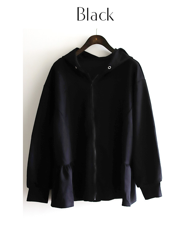 美品★近年モデル★UNFILO アンフィーロ パーカー ナイロン フリル XL黒 美品☆近年モデル☆UNFILO アンフィーロ パーカー ナイロン