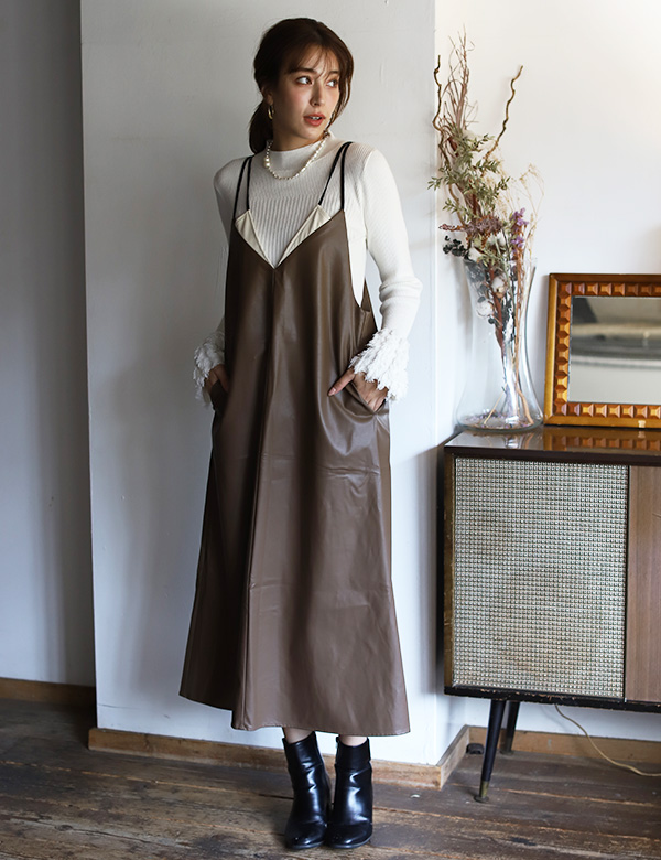 ダブスタ　フェイクレザーワンピース バイカラーフェイクレザーキャミワンピース(52226F)