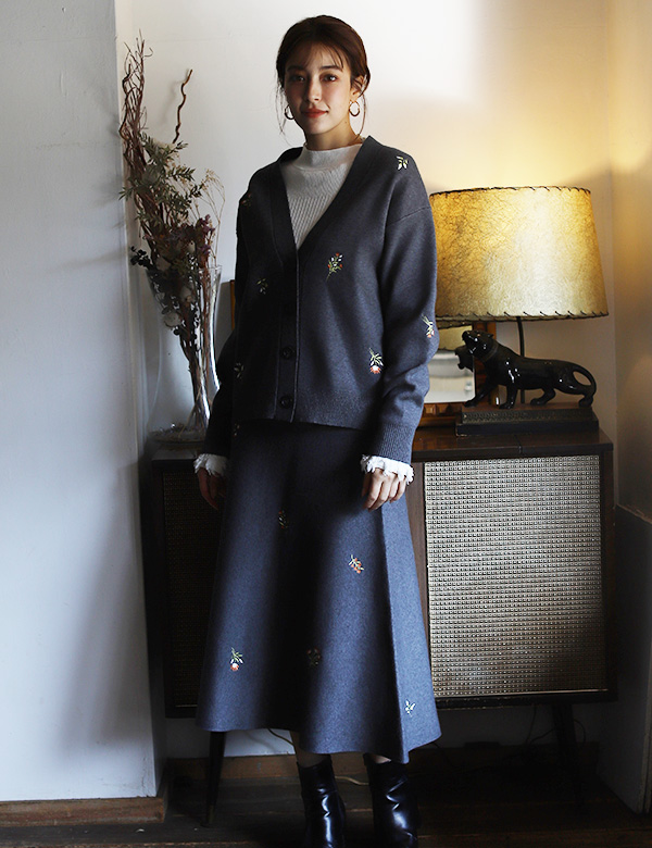 フラワー刺繍ウォッシャブルニットフレアスカート(52240L)