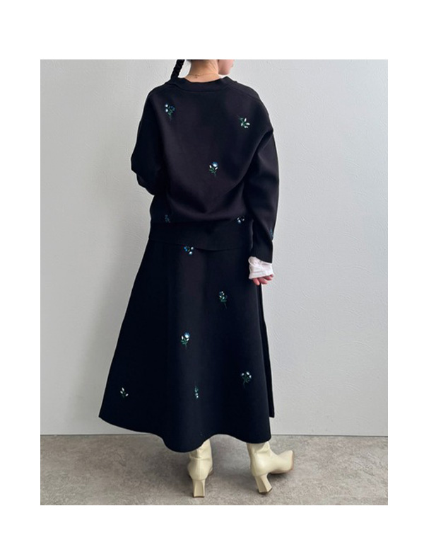 フラワー刺繍ウォッシャブルニットフレアスカート(52240L)