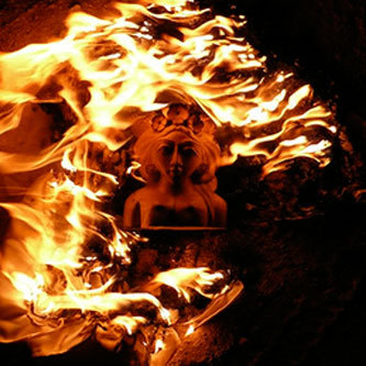 Elisa Randazzo / Bruises And Butterflies