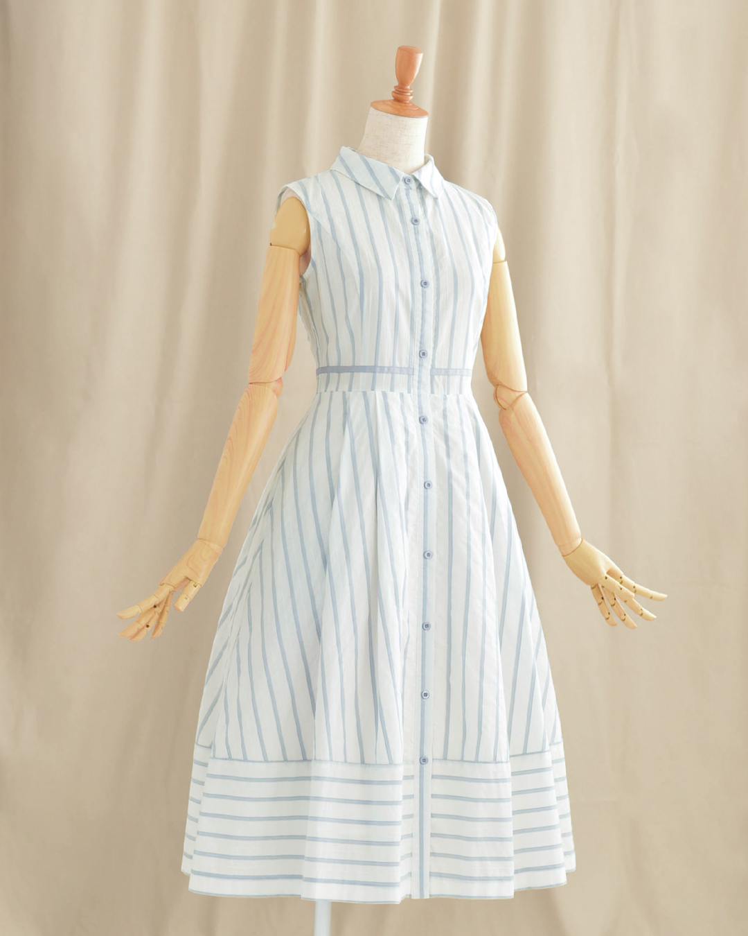 爽やかなホワイト×ライトブルーストライプのシャツワンピース｜レジーナ【神戸ワンピース専門店】