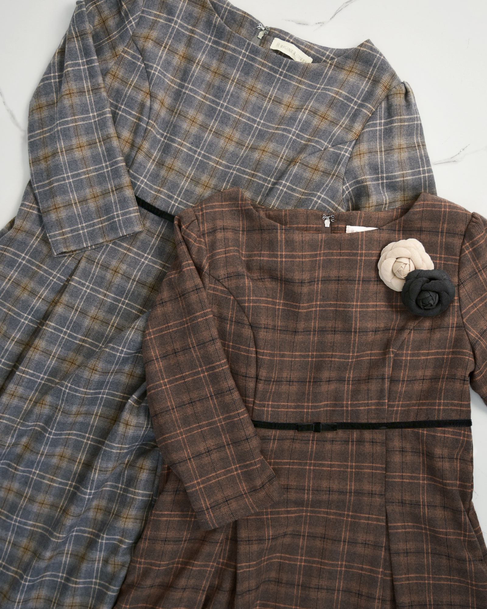 上品な秋冬チェック柄が美しいOnepiece Clara｜レジーナ【神戸ワンピース専門店】