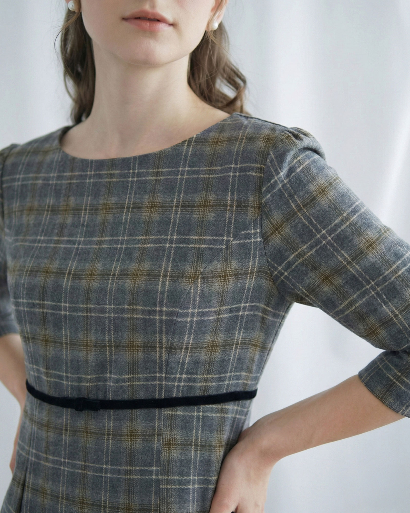 ワンピース クララ】お色展開：グレー,ブラウン ／ サイズ展開：36(SS