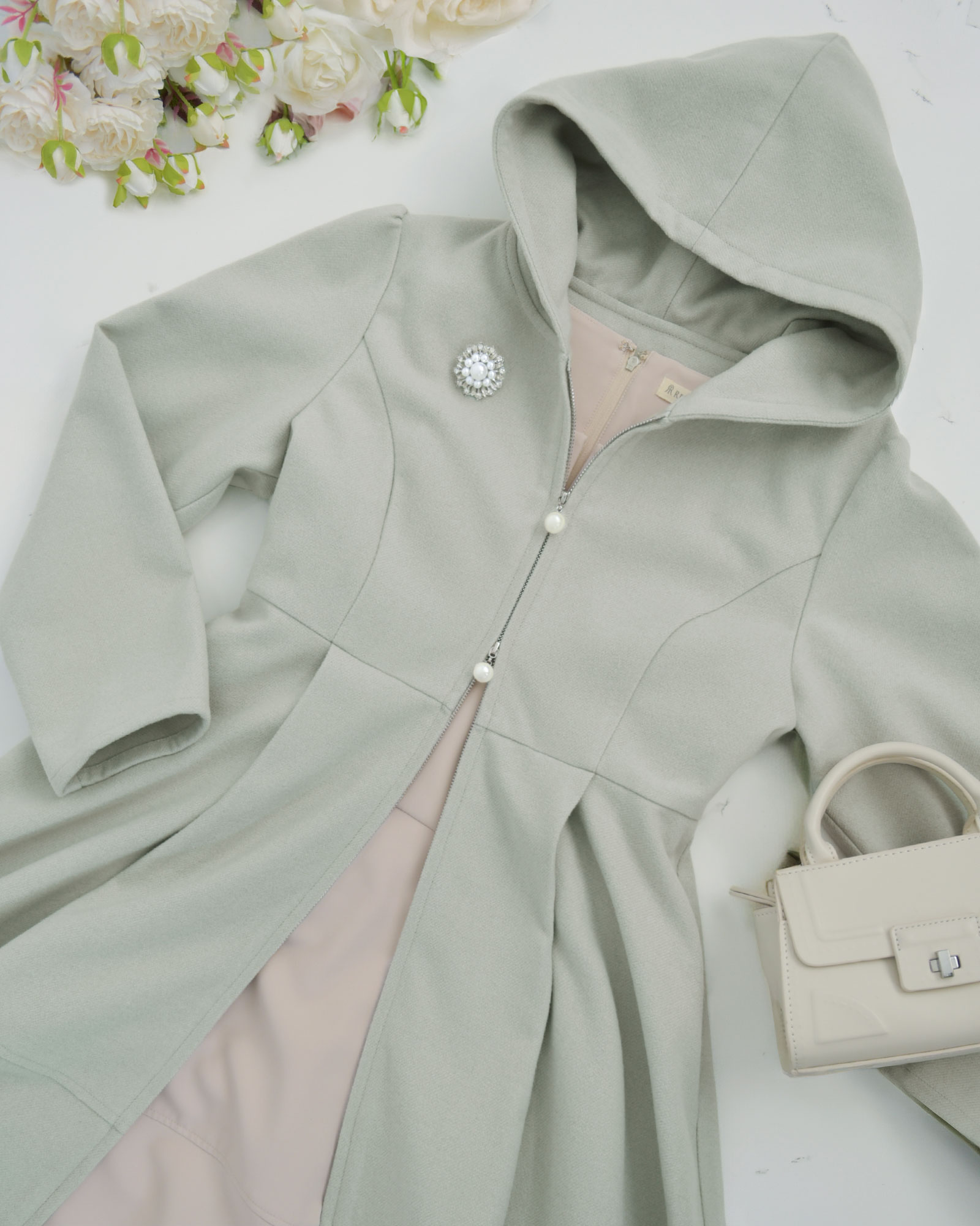 スペシャリテ【フーディ コート 