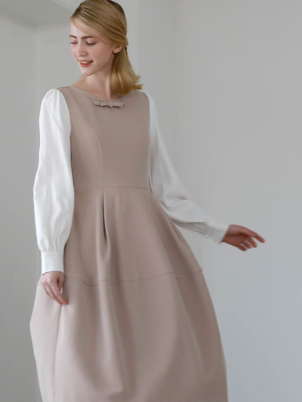 スペシャリテ【ワンピース アニー】37-a22 お色展開：ブラック