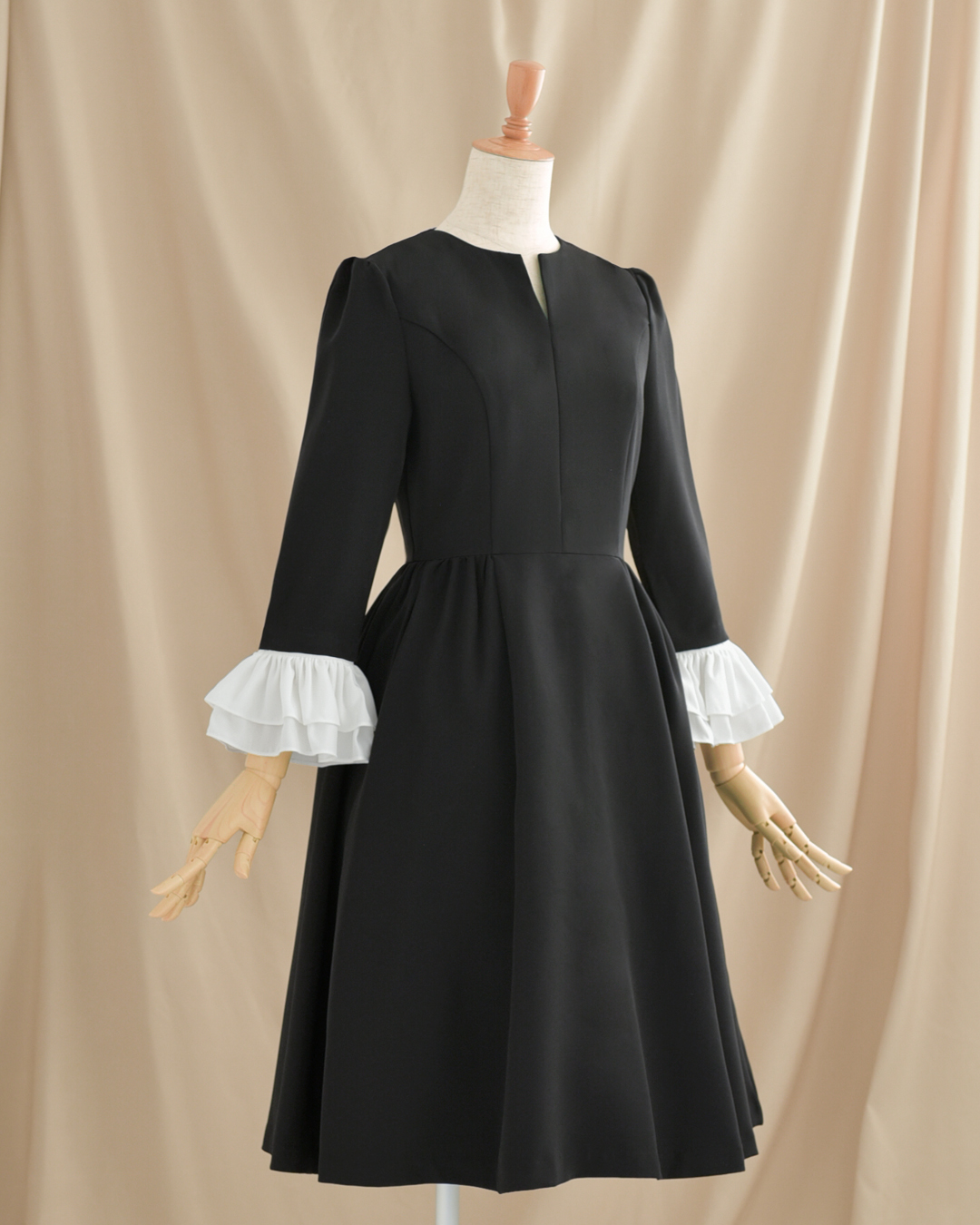 キレイ ワンピ ポーラ】お色展開：ブラック,ネイビー ／ サイズ