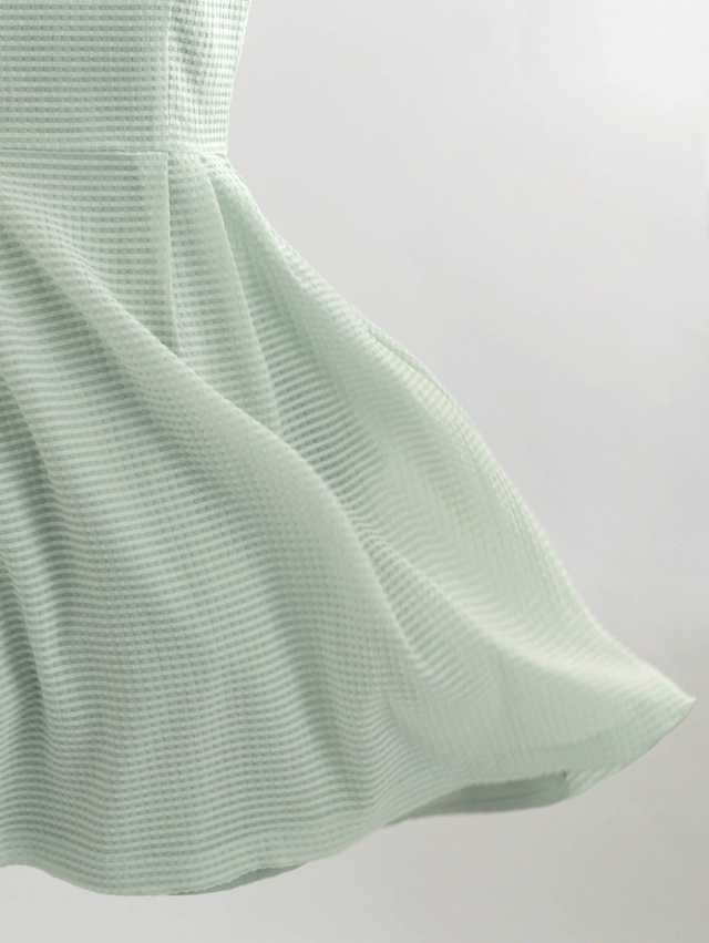 レジーナ【神戸ワンピース専門店】きれいめワンピース,普段着からフォーマルまで対応する上品ワンピース