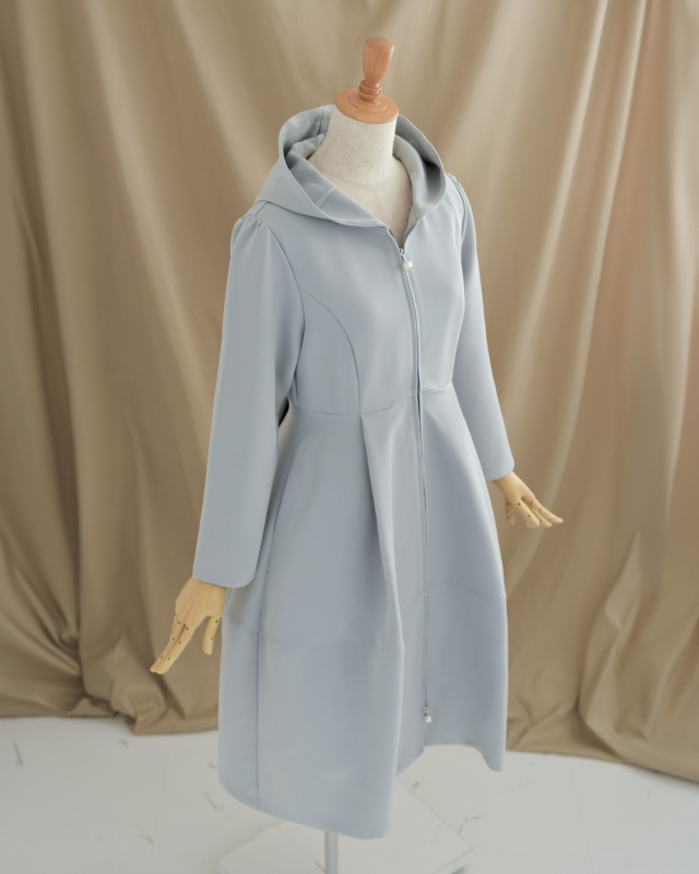 レジーナ【神戸ワンピース専門店】きれいめワンピース,普段着からフォーマルまで対応する上品ワンピース