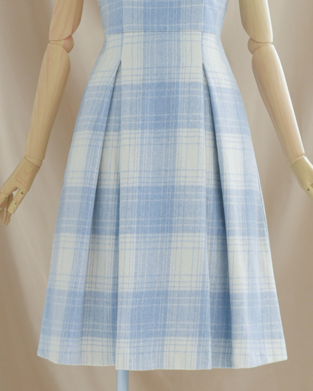 レジーナ【神戸ワンピース専門店】きれいめワンピース,普段着からフォーマルまで対応する上品ワンピース