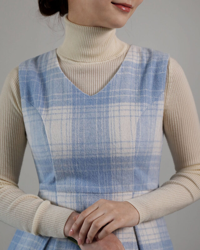 レジーナ【神戸ワンピース専門店】きれいめワンピース,普段着からフォーマルまで対応する上品ワンピース