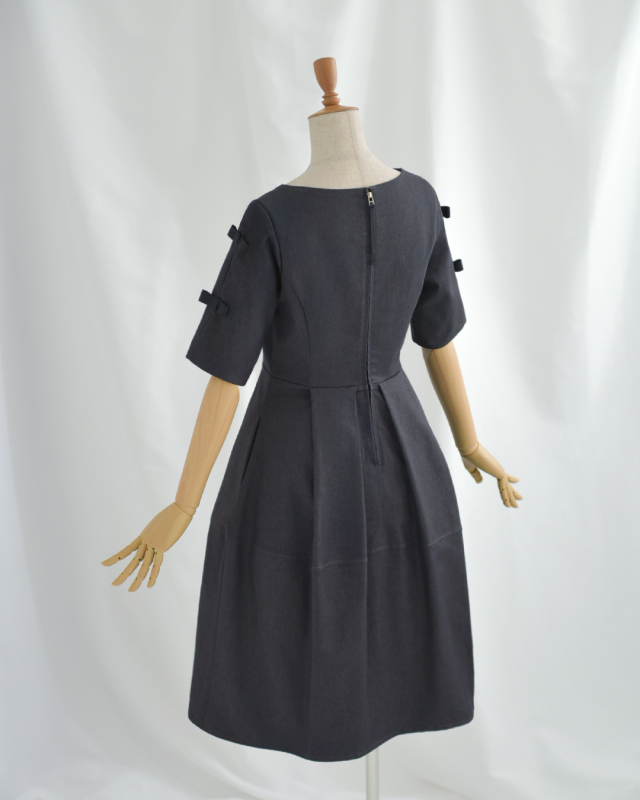 レジーナ【神戸ワンピース専門店】きれいめワンピース,普段着からフォーマルまで対応する上品ワンピース