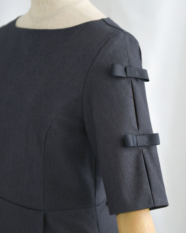 レジーナ【神戸ワンピース専門店】きれいめワンピース,普段着からフォーマルまで対応する上品ワンピース