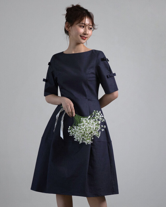 レジーナ【神戸ワンピース専門店】きれいめワンピース,普段着からフォーマルまで対応する上品ワンピース