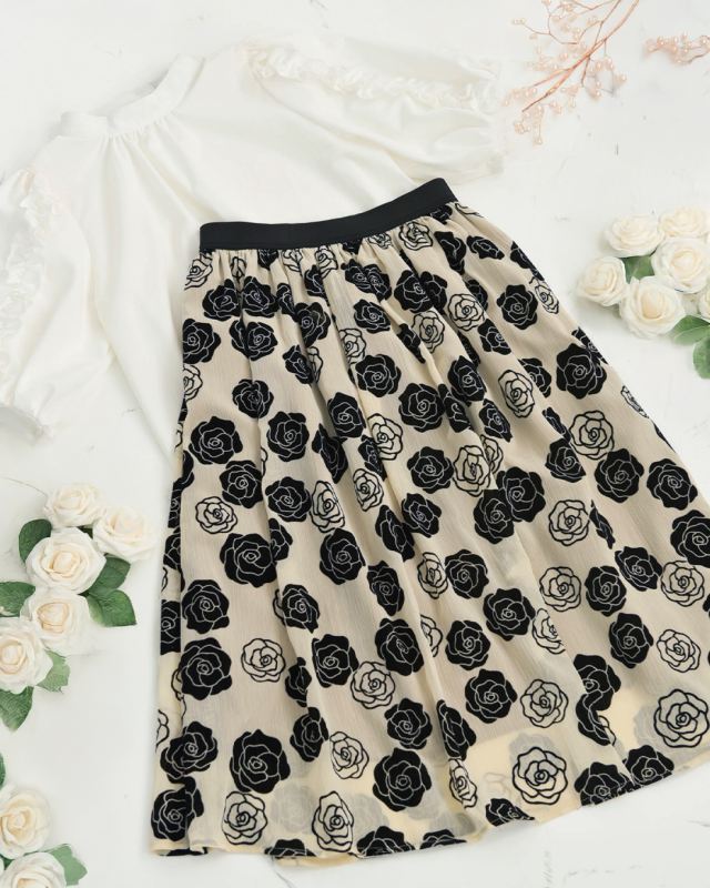 きれいめギャザースカート