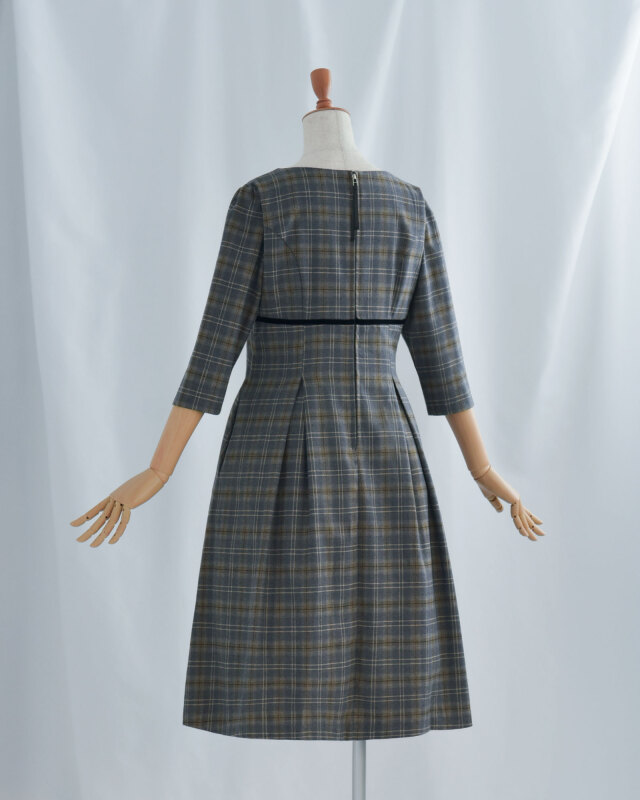 ワンピース クララ】お色展開：グレー,ブラウン ／ サイズ展開：36(SS